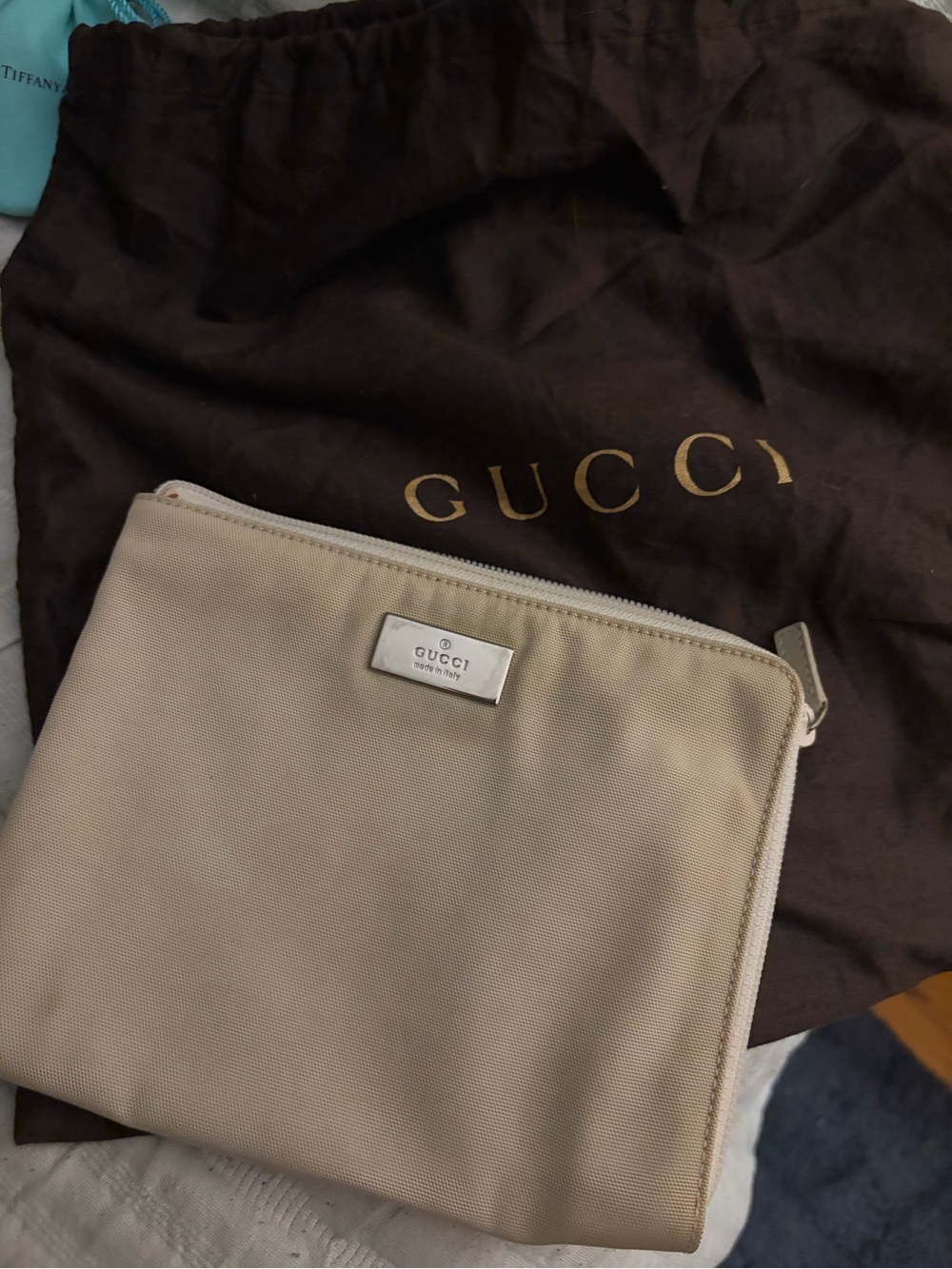 Gucci Beige Cosmetic Bag